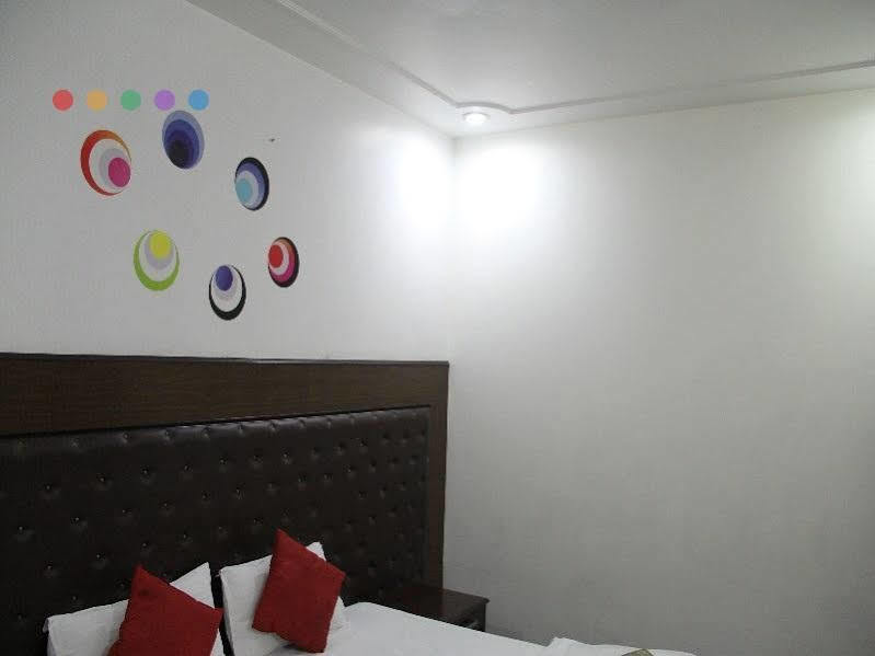 Rams Inn New Delhi Exterior photo